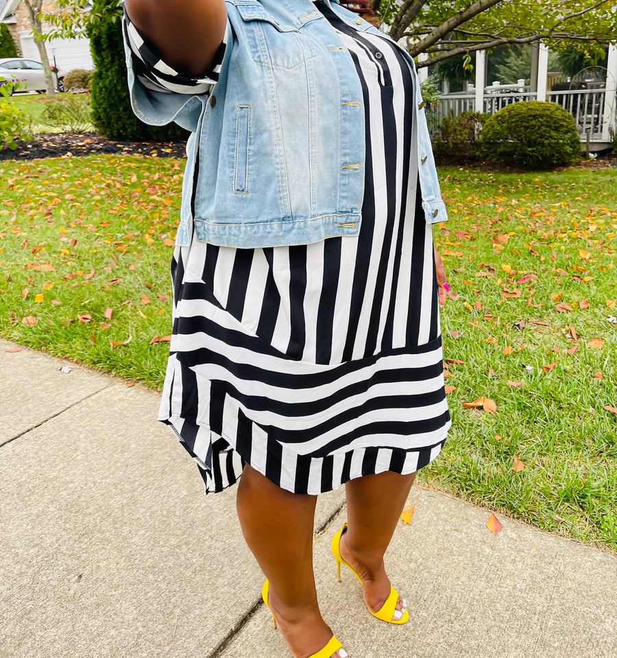 Get Into It | Denim Poncho Veorah B. Get Into It | Denim Poncho Veorah B.