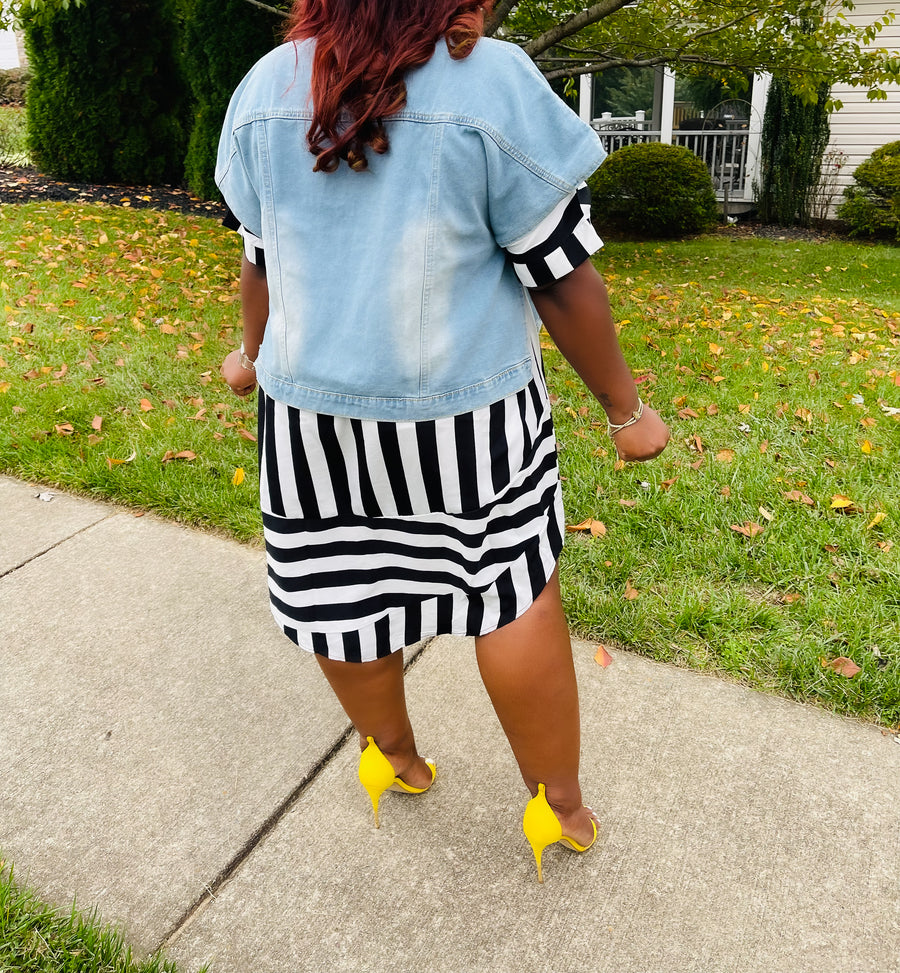 Get Into It | Denim Poncho Veorah B. Get Into It | Denim Poncho Veorah B.
